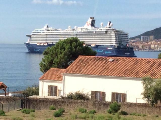 Villa d'exception, piscine, vue mer, plage à 100M Ajaccio  Exterior foto